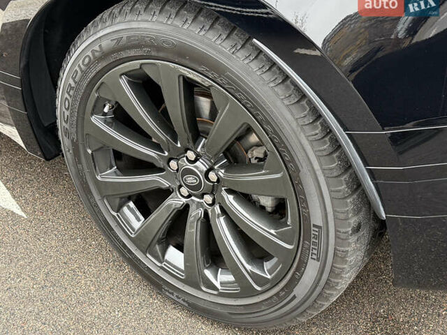 Черный Ленд Ровер Рендж Ровер Велар, объемом двигателя 3 л и пробегом 81 тыс. км за 45800 $, фото 12 на Automoto.ua