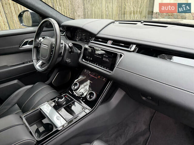 Черный Ленд Ровер Рендж Ровер Велар, объемом двигателя 2.99 л и пробегом 129 тыс. км за 44900 $, фото 126 на Automoto.ua