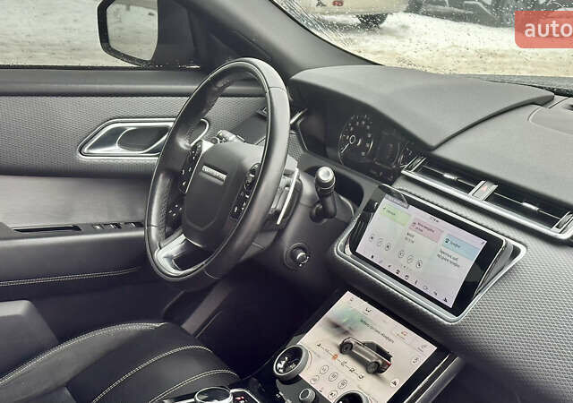 Черный Ленд Ровер Рендж Ровер Велар, объемом двигателя 2 л и пробегом 112 тыс. км за 34999 $, фото 42 на Automoto.ua