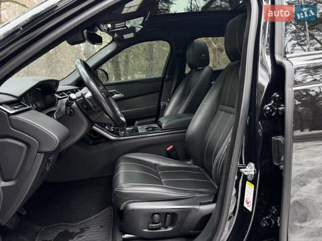 Черный Ленд Ровер Рендж Ровер Велар, объемом двигателя 2 л и пробегом 90 тыс. км за 36900 $, фото 39 на Automoto.ua