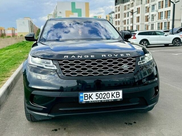 Чорний Ленд Ровер Рендж Ровер Велар, об'ємом двигуна 2 л та пробігом 226 тис. км за 25000 $, фото 3 на Automoto.ua