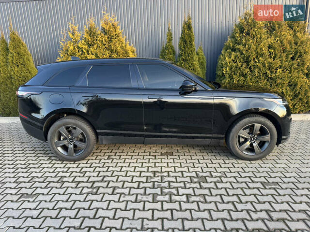 Черный Ленд Ровер Рендж Ровер Велар, объемом двигателя 2 л и пробегом 221 тыс. км за 29500 $, фото 12 на Automoto.ua