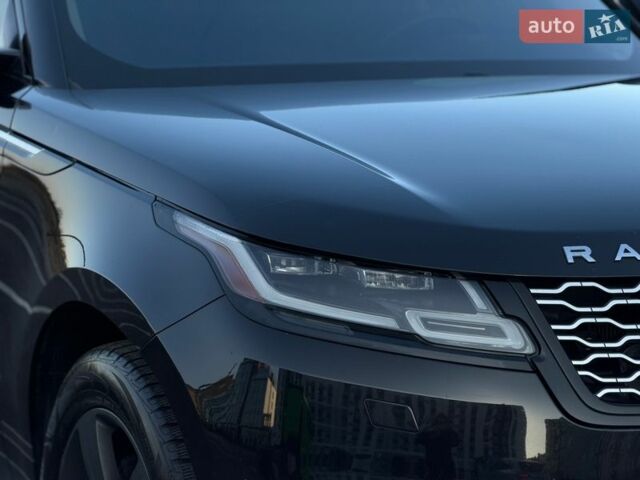 Черный Ленд Ровер Рендж Ровер Велар, объемом двигателя 2 л и пробегом 224 тыс. км за 29000 $, фото 7 на Automoto.ua