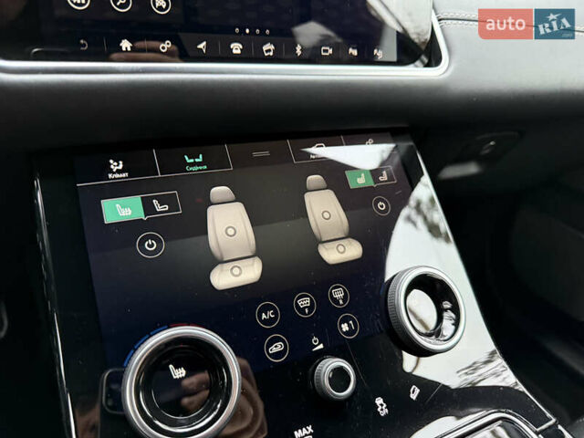 Черный Ленд Ровер Рендж Ровер Велар, объемом двигателя 2.99 л и пробегом 129 тыс. км за 44900 $, фото 13 на Automoto.ua