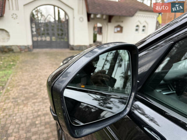 Черный Ленд Ровер Рендж Ровер Велар, объемом двигателя 2.99 л и пробегом 129 тыс. км за 44900 $, фото 135 на Automoto.ua