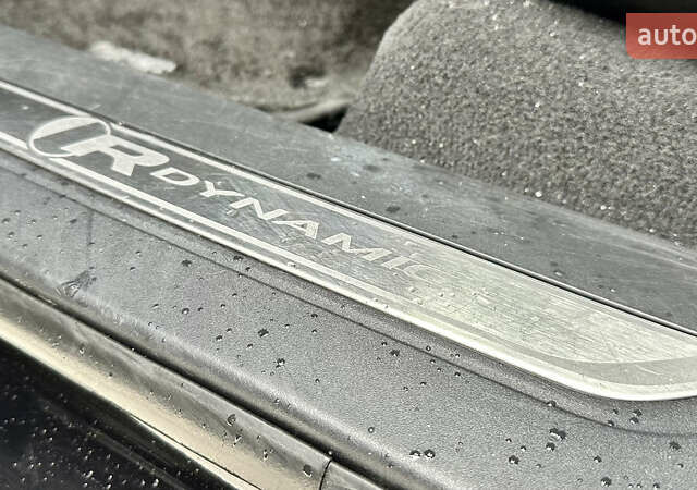 Черный Ленд Ровер Рендж Ровер Велар, объемом двигателя 2 л и пробегом 112 тыс. км за 34999 $, фото 28 на Automoto.ua