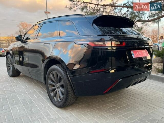 Черный Ленд Ровер Рендж Ровер Велар, объемом двигателя 2 л и пробегом 92 тыс. км за 36500 $, фото 6 на Automoto.ua
