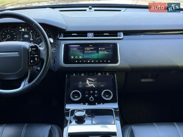 Черный Ленд Ровер Рендж Ровер Велар, объемом двигателя 2 л и пробегом 90 тыс. км за 35500 $, фото 23 на Automoto.ua