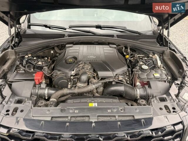 Черный Ленд Ровер Рендж Ровер Велар, объемом двигателя 2.99 л и пробегом 185 тыс. км за 41900 $, фото 22 на Automoto.ua