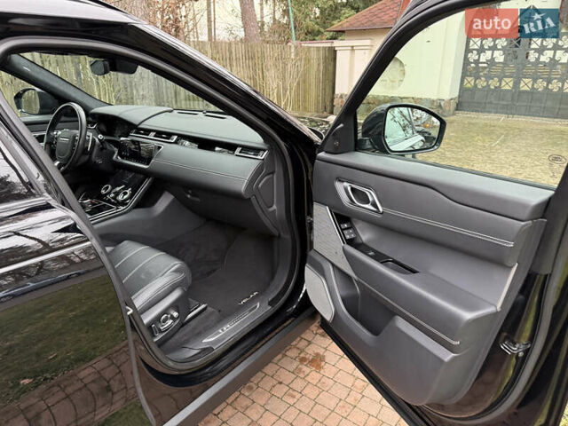 Черный Ленд Ровер Рендж Ровер Велар, объемом двигателя 2.99 л и пробегом 129 тыс. км за 44900 $, фото 16 на Automoto.ua