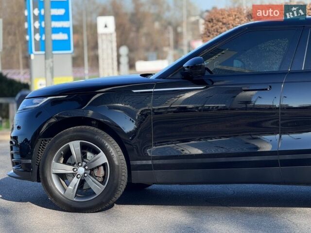 Черный Ленд Ровер Рендж Ровер Велар, объемом двигателя 2 л и пробегом 90 тыс. км за 35500 $, фото 13 на Automoto.ua