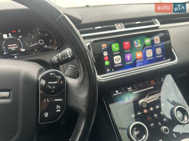 Черный Ленд Ровер Рендж Ровер Велар, объемом двигателя 2 л и пробегом 191 тыс. км за 28800 $, фото 11 на Automoto.ua