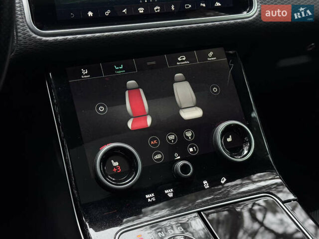 Черный Ленд Ровер Рендж Ровер Велар, объемом двигателя 2 л и пробегом 90 тыс. км за 36900 $, фото 36 на Automoto.ua