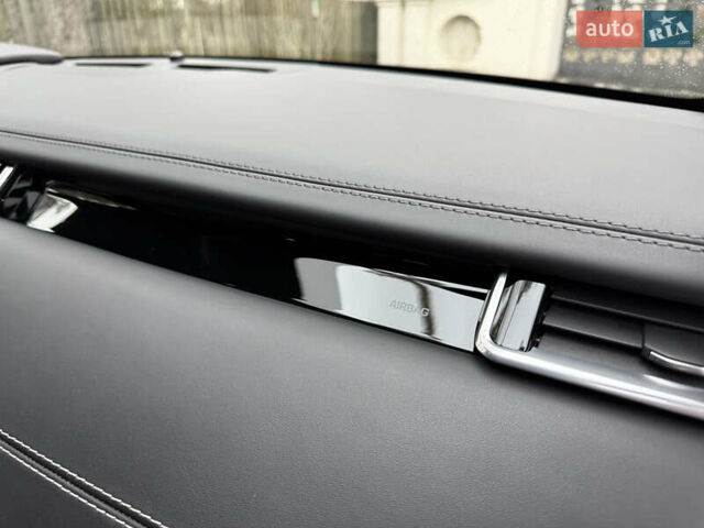 Черный Ленд Ровер Рендж Ровер Велар, объемом двигателя 2.99 л и пробегом 129 тыс. км за 44900 $, фото 125 на Automoto.ua