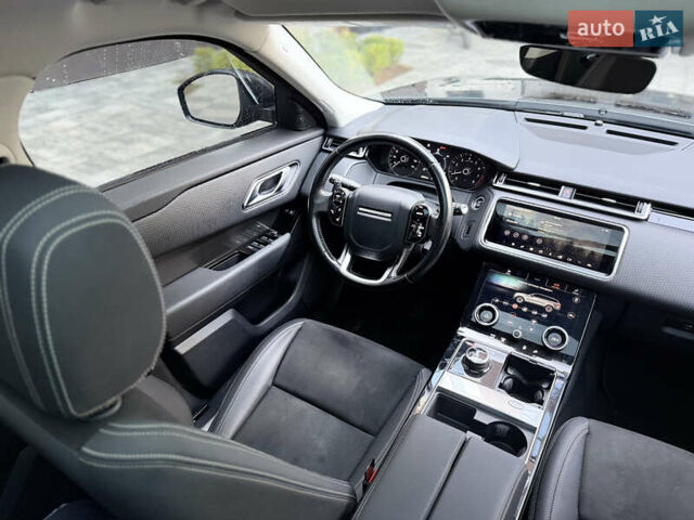 Черный Ленд Ровер Рендж Ровер Велар, объемом двигателя 2 л и пробегом 126 тыс. км за 28000 $, фото 18 на Automoto.ua