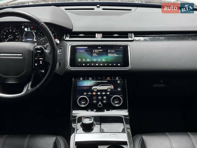 Черный Ленд Ровер Рендж Ровер Велар, объемом двигателя 2 л и пробегом 90 тыс. км за 36900 $, фото 26 на Automoto.ua