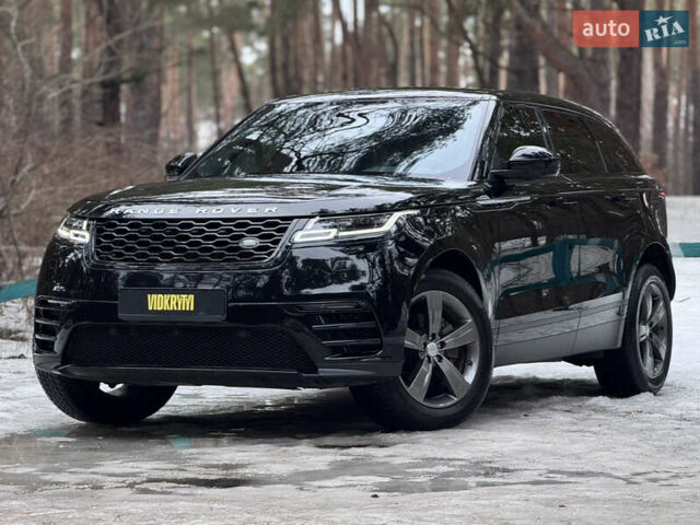 Черный Ленд Ровер Рендж Ровер Велар, объемом двигателя 2 л и пробегом 90 тыс. км за 36900 $, фото 3 на Automoto.ua