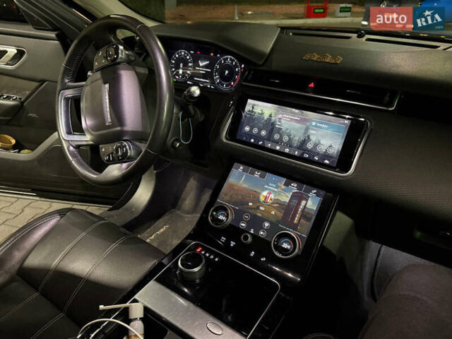 Чорний Ленд Ровер Рендж Ровер Велар, об'ємом двигуна 3 л та пробігом 108 тис. км за 35100 $, фото 13 на Automoto.ua
