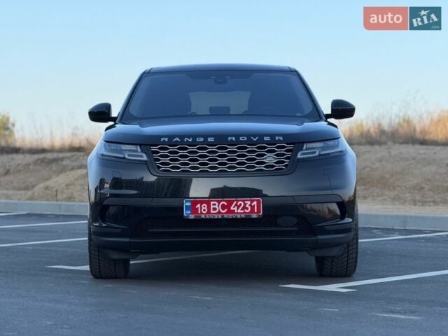 Черный Ленд Ровер Рендж Ровер Велар, объемом двигателя 2 л и пробегом 224 тыс. км за 29000 $, фото 4 на Automoto.ua