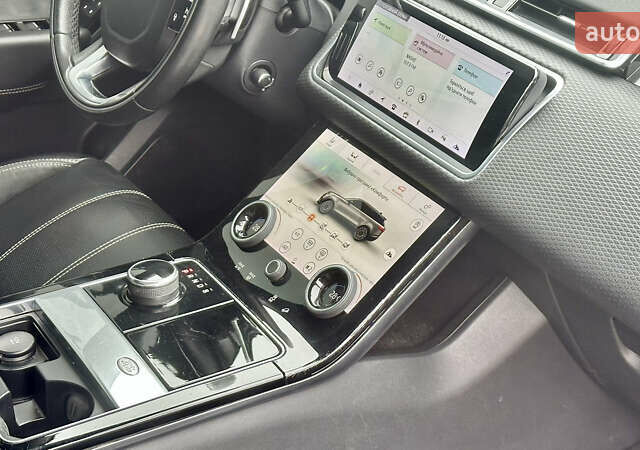 Черный Ленд Ровер Рендж Ровер Велар, объемом двигателя 2 л и пробегом 112 тыс. км за 34999 $, фото 41 на Automoto.ua