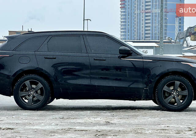 Черный Ленд Ровер Рендж Ровер Велар, объемом двигателя 2 л и пробегом 112 тыс. км за 34999 $, фото 9 на Automoto.ua