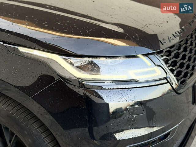 Черный Ленд Ровер Рендж Ровер Велар, объемом двигателя 2 л и пробегом 126 тыс. км за 28000 $, фото 14 на Automoto.ua