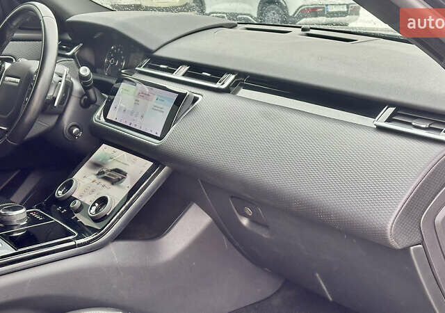 Черный Ленд Ровер Рендж Ровер Велар, объемом двигателя 2 л и пробегом 112 тыс. км за 34999 $, фото 40 на Automoto.ua