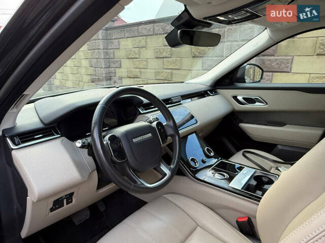 Черный Ленд Ровер Рендж Ровер Велар, объемом двигателя 2 л и пробегом 182 тыс. км за 37000 $, фото 13 на Automoto.ua