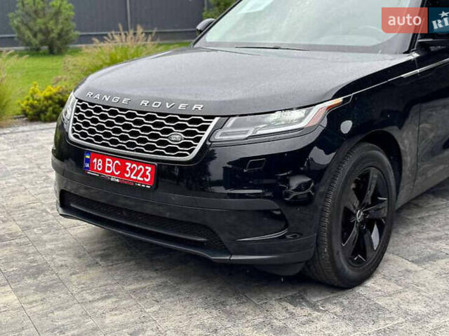 Чорний Ленд Ровер Рендж Ровер Велар, об'ємом двигуна 2 л та пробігом 80 тис. км за 28500 $, фото 7 на Automoto.ua