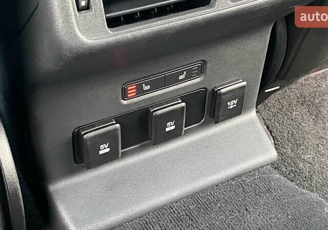 Черный Ленд Ровер Рендж Ровер Велар, объемом двигателя 2 л и пробегом 81 тыс. км за 49500 $, фото 19 на Automoto.ua