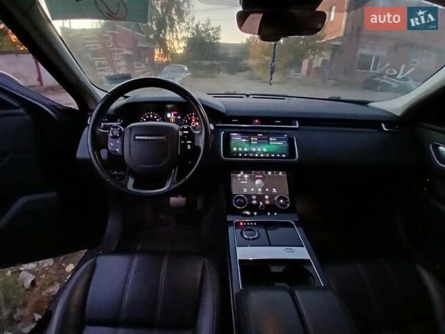 Чорний Ленд Ровер Рендж Ровер Велар, об'ємом двигуна 2 л та пробігом 281 тис. км за 24999 $, фото 1 на Automoto.ua