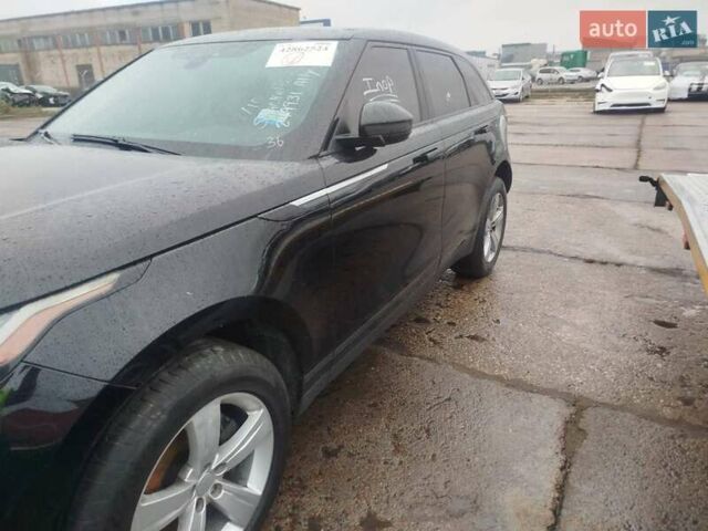 Чорний Ленд Ровер Рендж Ровер Велар, об'ємом двигуна 2 л та пробігом 281 тис. км за 24999 $, фото 6 на Automoto.ua