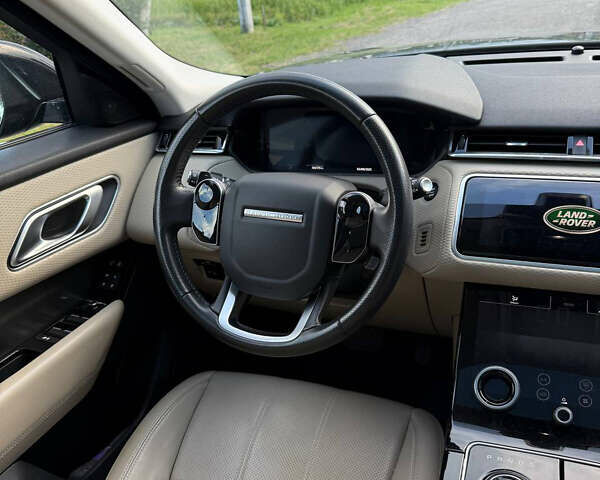 Черный Ленд Ровер Рендж Ровер Велар, объемом двигателя 2 л и пробегом 182 тыс. км за 39000 $, фото 22 на Automoto.ua