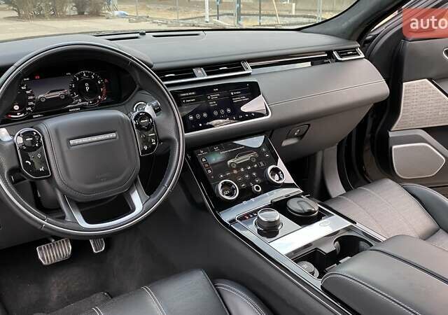 Черный Ленд Ровер Рендж Ровер Велар, объемом двигателя 2 л и пробегом 81 тыс. км за 49500 $, фото 14 на Automoto.ua