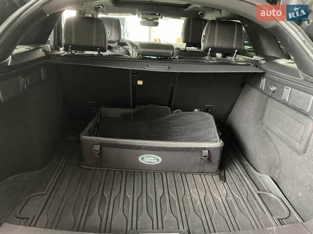 Чорний Ленд Ровер Рендж Ровер Велар, об'ємом двигуна 2 л та пробігом 29 тис. км за 44500 $, фото 41 на Automoto.ua