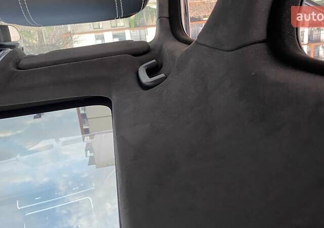 Черный Ленд Ровер Рендж Ровер Велар, объемом двигателя 2 л и пробегом 81 тыс. км за 49500 $, фото 20 на Automoto.ua