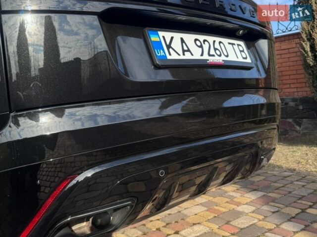 Черный Ленд Ровер Рендж Ровер Велар, объемом двигателя 2 л и пробегом 97 тыс. км за 41000 $, фото 17 на Automoto.ua