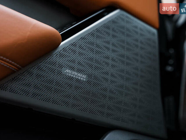 Чорний Ленд Ровер Рендж Ровер Велар, об'ємом двигуна 3 л та пробігом 46 тис. км за 59900 $, фото 28 на Automoto.ua