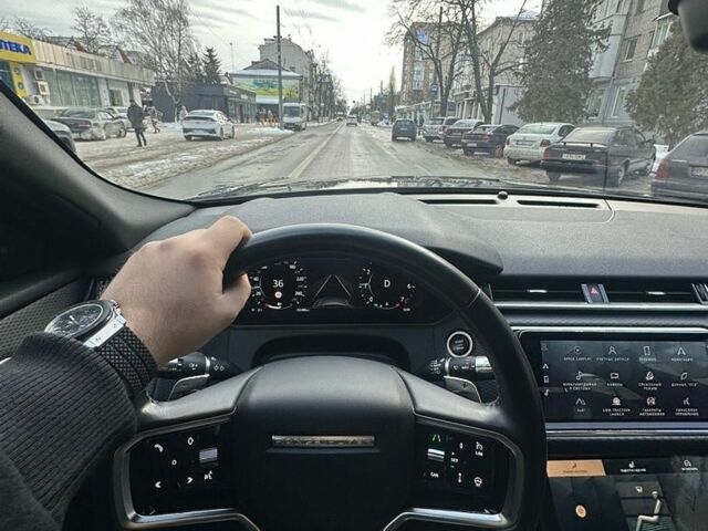 Чорний Ленд Ровер Рендж Ровер Велар, об'ємом двигуна 2 л та пробігом 57 тис. км за 50000 $, фото 30 на Automoto.ua