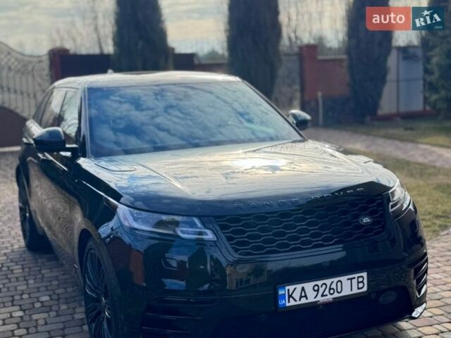 Черный Ленд Ровер Рендж Ровер Велар, объемом двигателя 2 л и пробегом 97 тыс. км за 38990 $, фото 4 на Automoto.ua