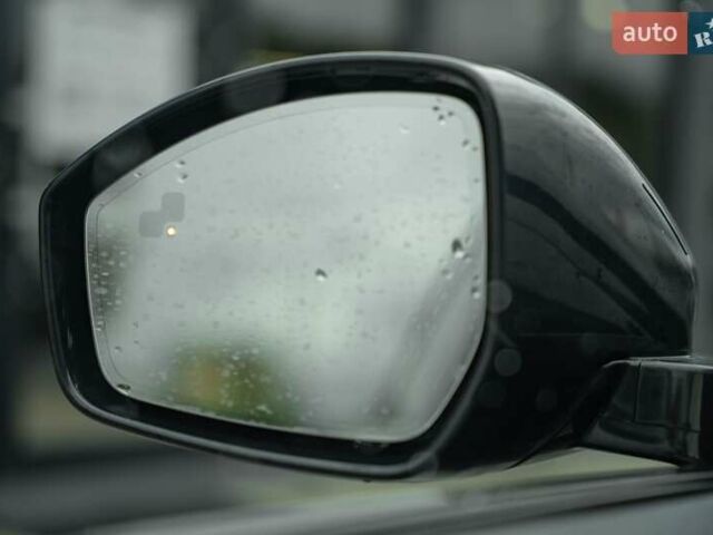 Чорний Ленд Ровер Рендж Ровер Велар, об'ємом двигуна 2 л та пробігом 44 тис. км за 57500 $, фото 21 на Automoto.ua