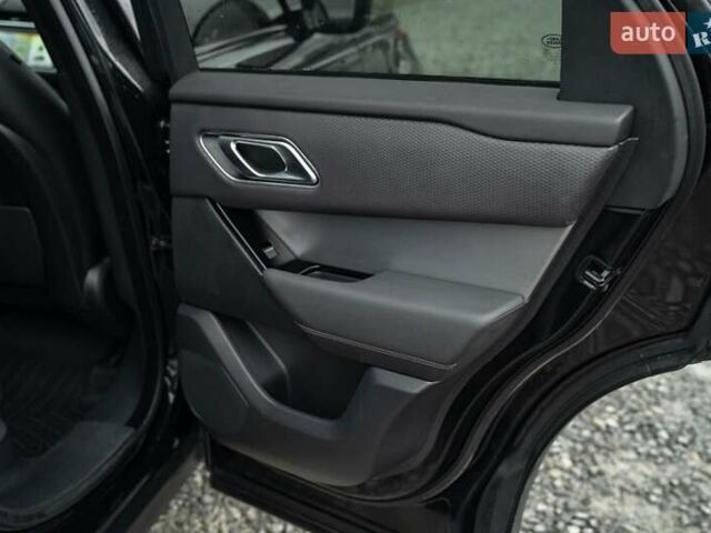 Чорний Ленд Ровер Рендж Ровер Велар, об'ємом двигуна 2 л та пробігом 44 тис. км за 57500 $, фото 38 на Automoto.ua