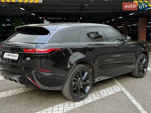 Чорний Ленд Ровер Рендж Ровер Велар, об'ємом двигуна 2 л та пробігом 98 тис. км за 56990 $, фото 6 на Automoto.ua
