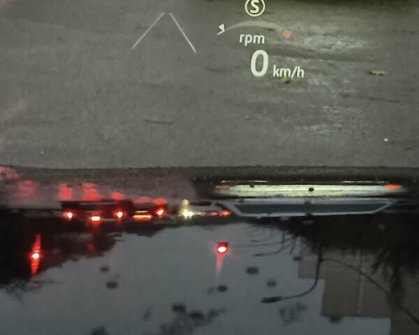 Черный Ленд Ровер Рендж Ровер Велар, объемом двигателя 2 л и пробегом 95 тыс. км за 64999 $, фото 34 на Automoto.ua