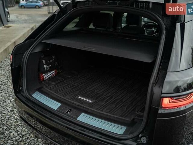 Чорний Ленд Ровер Рендж Ровер Велар, об'ємом двигуна 2 л та пробігом 44 тис. км за 57500 $, фото 53 на Automoto.ua