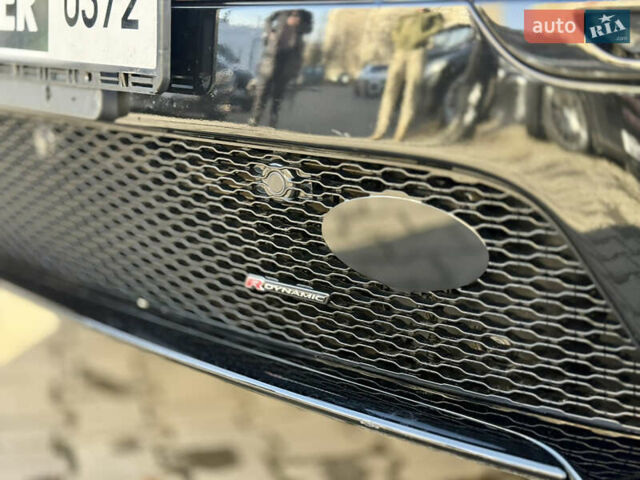 Черный Ленд Ровер Рендж Ровер Велар, объемом двигателя 2 л и пробегом 44 тыс. км за 59000 $, фото 13 на Automoto.ua