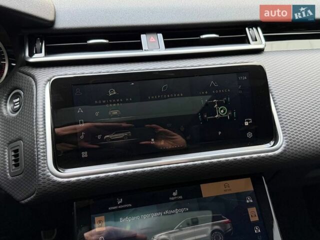 Чорний Ленд Ровер Рендж Ровер Велар, об'ємом двигуна 2 л та пробігом 98 тис. км за 56990 $, фото 29 на Automoto.ua