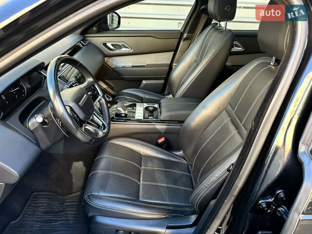 Ленд Ровер Рендж Ровер Велар 2023 в Одессе на Automoto.ua Черный Ленд Ровер Рендж Ровер Велар, объемом двигателя 2 л и пробегом 53 тыс. км за 62000 $, фото 8 на Automoto.ua