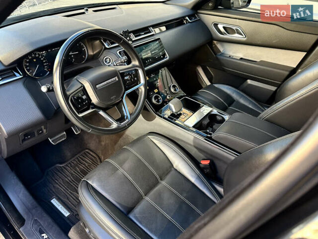 Ленд Ровер Рендж Ровер Велар 2023 в Одессе на Automoto.ua Черный Ленд Ровер Рендж Ровер Велар, объемом двигателя 2 л и пробегом 53 тыс. км за 62000 $, фото 7 на Automoto.ua