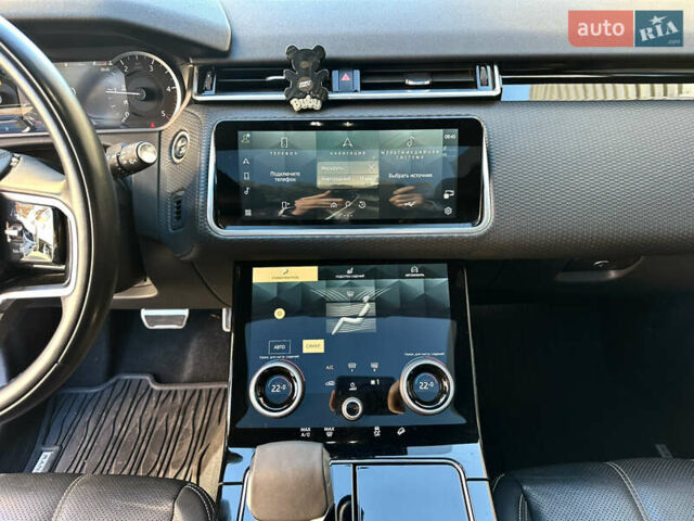 Ленд Ровер Рендж Ровер Велар 2023 в Одессе на Automoto.ua Черный Ленд Ровер Рендж Ровер Велар, объемом двигателя 2 л и пробегом 53 тыс. км за 62000 $, фото 15 на Automoto.ua